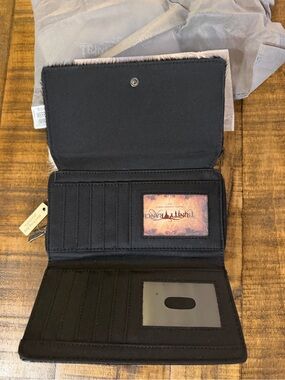 Trinity Ranch Black Trifold Wallet with Faux Fur Trim